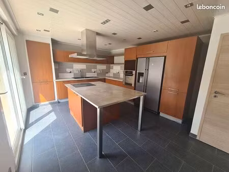 duplex 2 pièces 95 m²