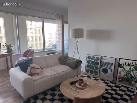 hors agence - superbe t3 de 66 m² avec balcon – résidence récente (2019) – île de nantes