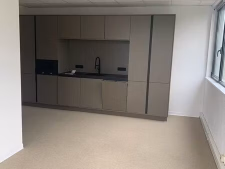 bureaux parc des collines