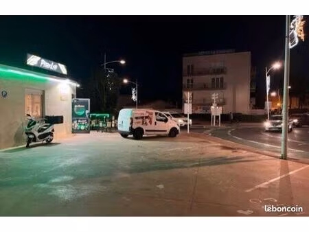 pizzeria clé en main – emplacement exceptionnel – canet-en-roussillon