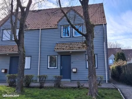 maison 4 pièces 92 m²