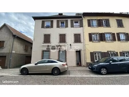local commercial 65 m²
