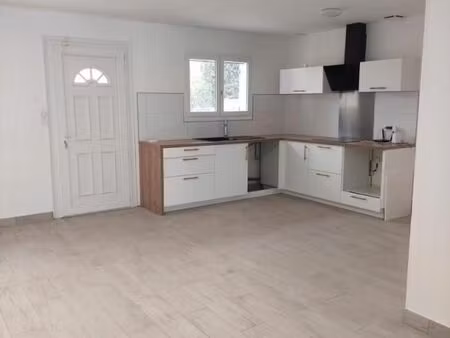 villa 3 pièces 75 m²