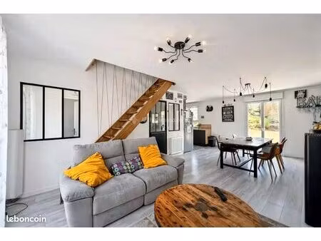 maison 4 pièces 125 m²