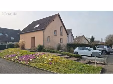 location 4p 80m2 / maison jardin