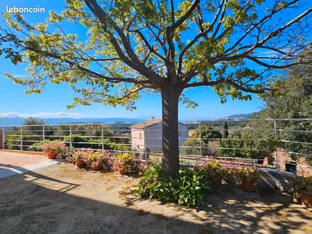 rez de villa vue mer et calme