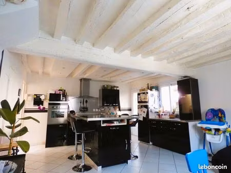 maison de ville avec terrasse et garage