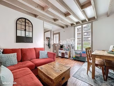 appartement 3 pièces 50 m²