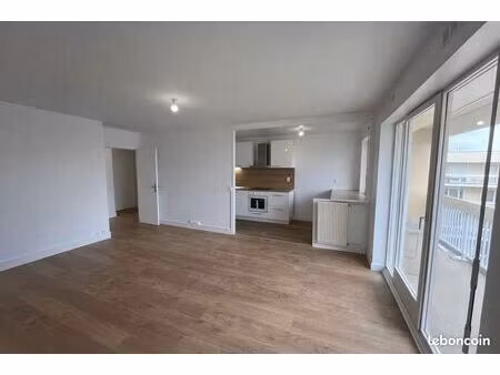appartement 4 pièces refait a neuf