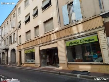 location local commercial centre-ville de castres