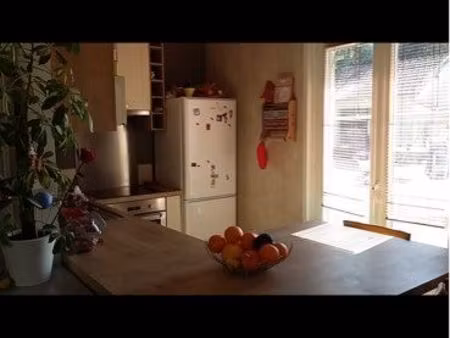 maison 4 chambres avec petit jardin