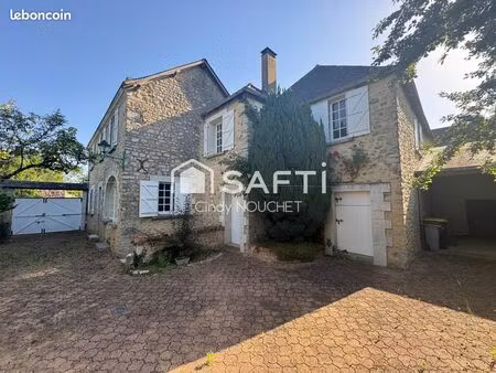 propriété 7 pièces 146 m²