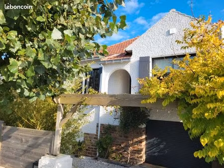 maison entre plages et vieux port
