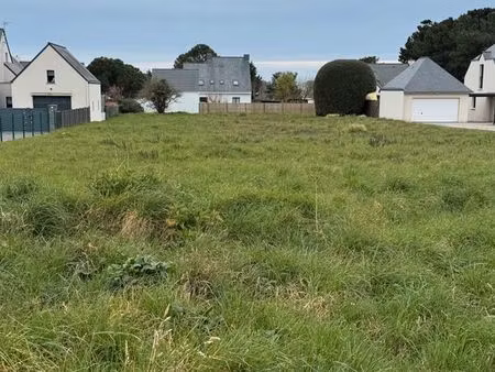 terrain proche mer quartier calme