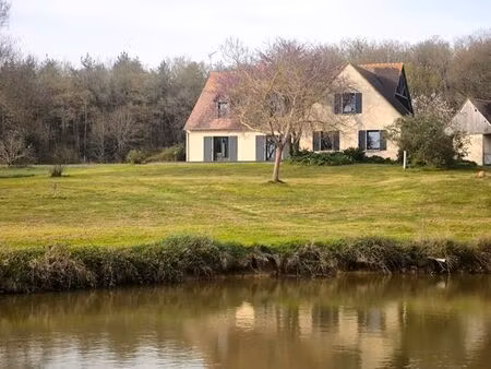 propriété 9 pièces 233 m²