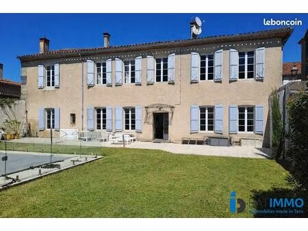 maison 10 pièces 300 m²