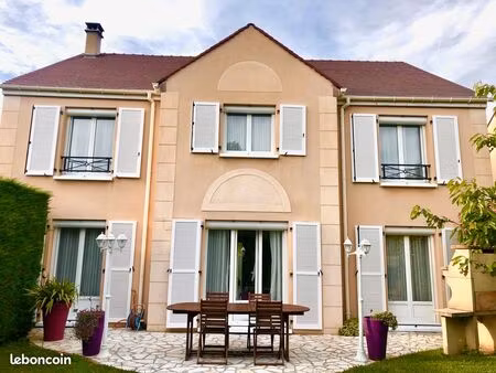 maison 7 pièces 156 m2