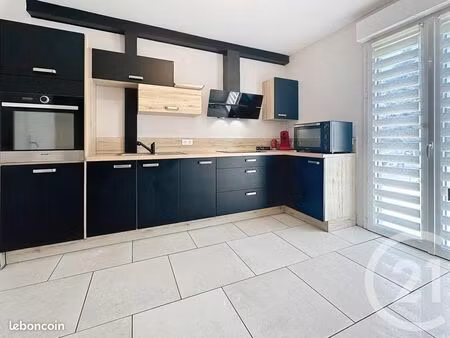 maison 5 pièces 137 m²