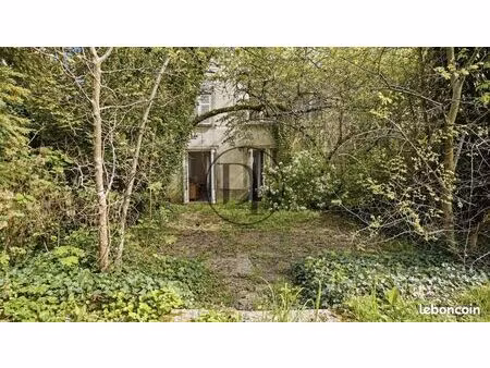 maison 6 pièces 145 m²