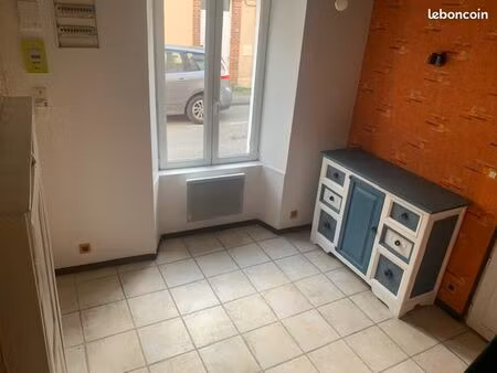 appartement t3 meublé laval centre ville