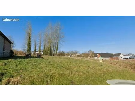 terrain 3 500 m² marieux