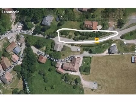 terrain constructible à vendre 646m2