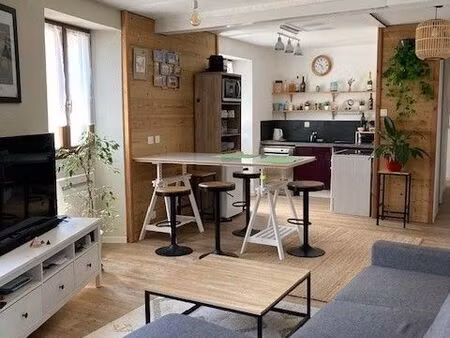 agréable t3 de 58 m2 centre ville