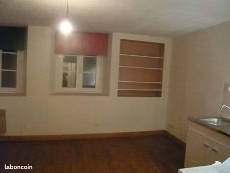 studio dans le vieux mans