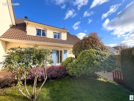 maison 5 pièces 109 m²