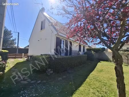 pavillon 7 pièces 152 m²