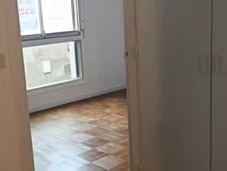 appartement t1 parfait etat entierement renove nantes chu gloriette