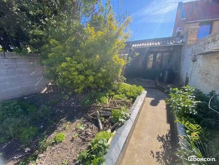 maison 7 pièces 94 m²