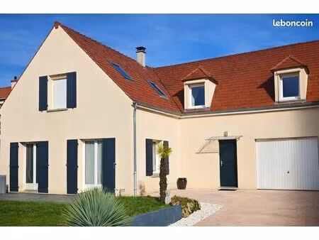 maison familiale 200 m² – 5 chambres – proche toutes commodités – aucun travaux