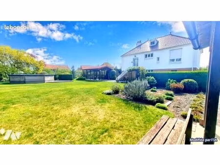 maison 7 pièces 158 m²