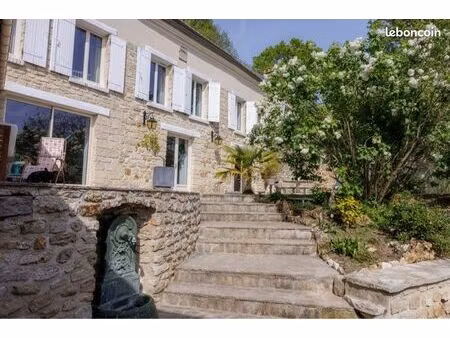 ? coup de cœur – longère de charme en bord de forêt avec vue dégagée ?