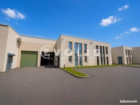 local d'activité 309 m²