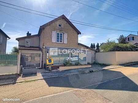 maison 3 pièces 92 m²