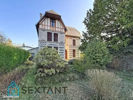 maison 9 pièces 186 m²