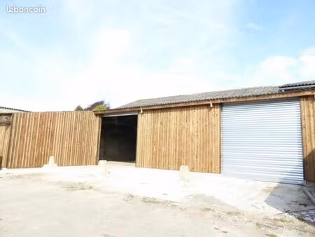 local 600 m² lanquetot