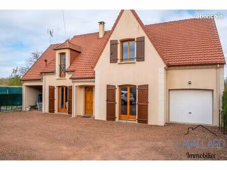 pavillon 6 pièces 152 m²