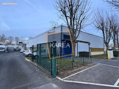 local d'activite 825 m² collegien