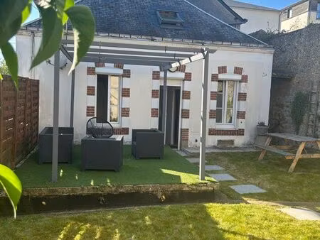 maison centre ville laval – 2 chambres + extérieur