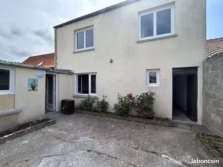 maison 5 pièces 93 m²