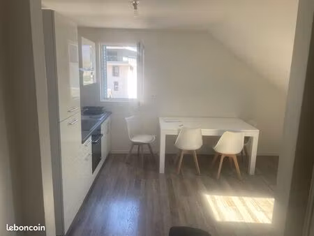 t2 meublé a louer 35m2