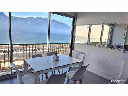 t2 50m2 vue imprenable lac