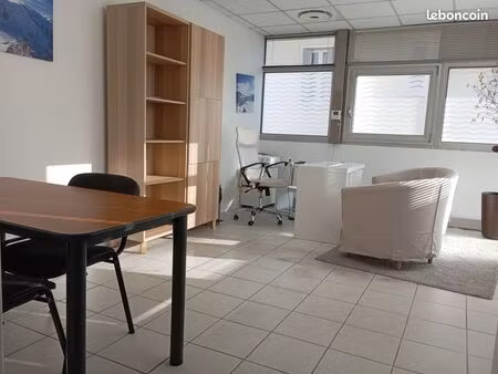bureau centre ville annemasse