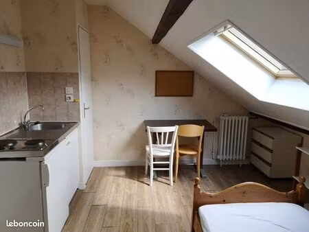 studio 22m² proche centre ville et université