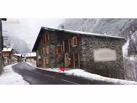 loue t3 au planay (73350) à partir de juin