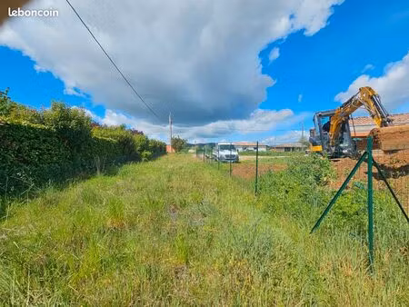 terrain constructible 1300m2