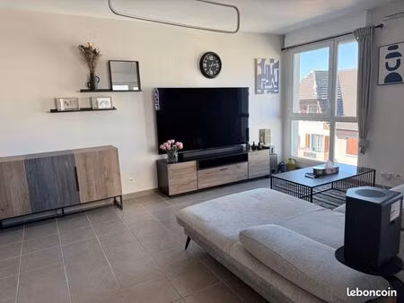 appartement t2 à louer 3 mois maximum